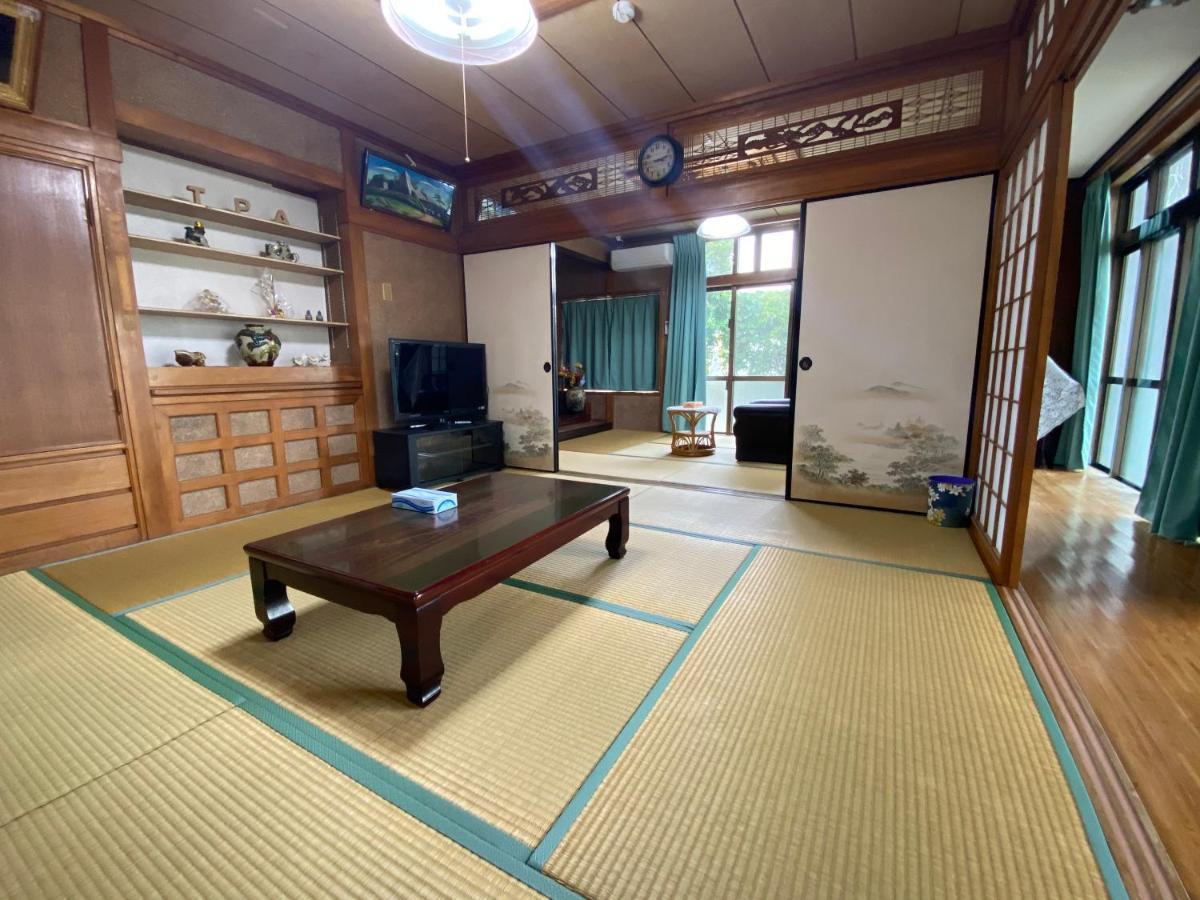 Tida-Kan-Kan -Seven Hotels & Resorts- Motobu Esterno foto
